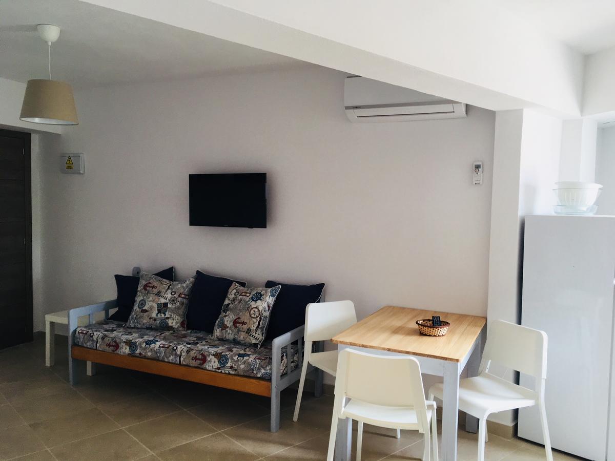 Punta Umbría Apartamentos Calypso מראה חיצוני תמונה